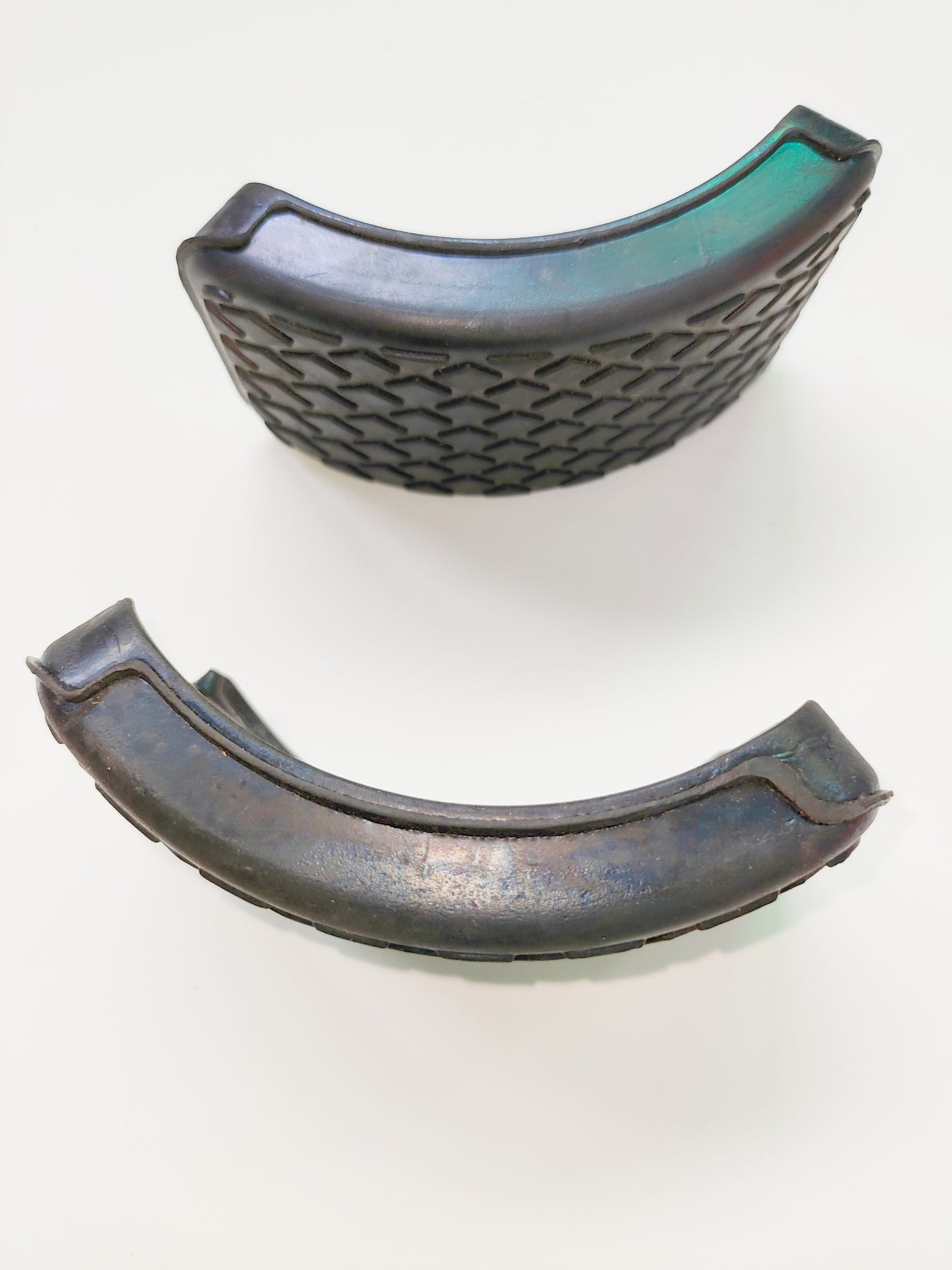 Rubber pads sole hooves for jump stilts